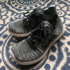Nike free run flyknit